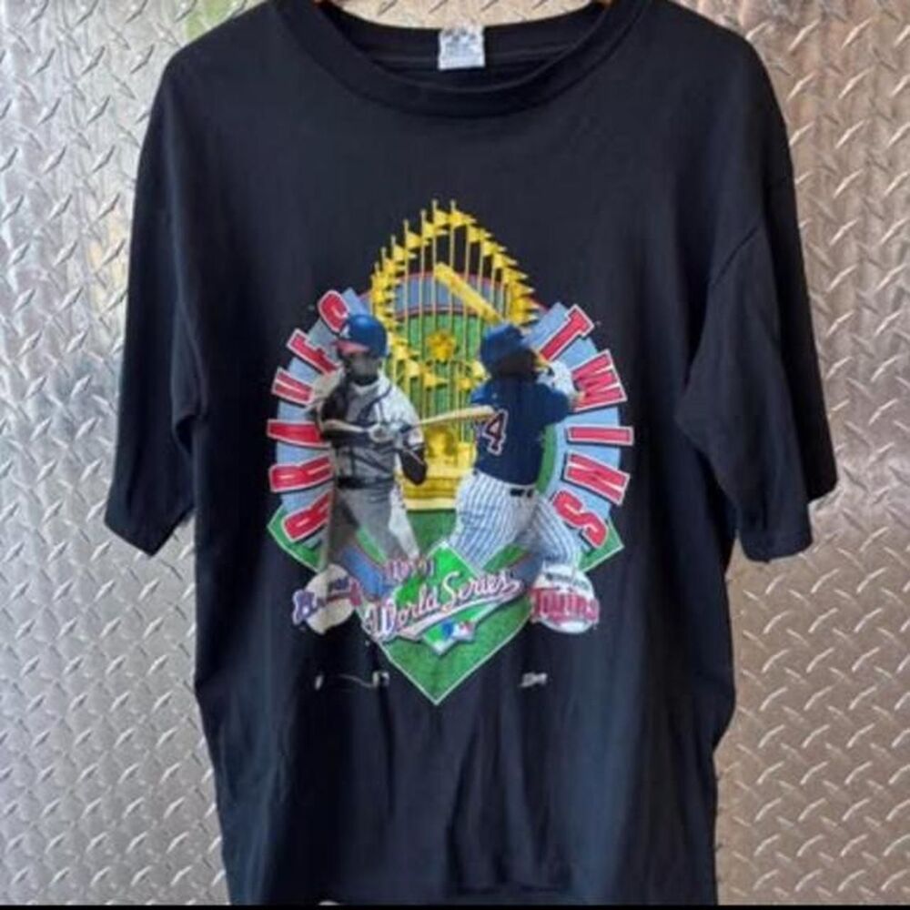 Vintage 1991 World Series Atlanta Braves vs Minnesota twins tee, sz L, no flaws